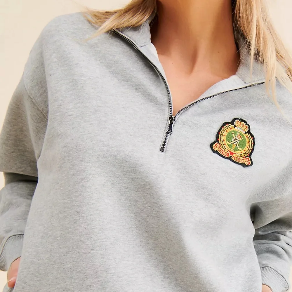 Favorite Daughter Viewpoint Quarter Zip Sweatshirt - Picture 3 of 12